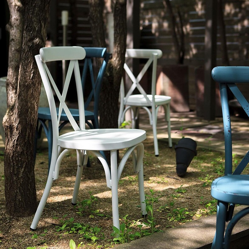 Outdoor Dining Chairs: Tips for Choosing the Right Size and Height