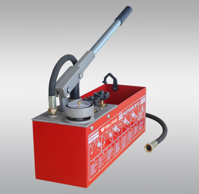 Ручной испытательный насос 50 бар для использования в системах отопления и сантехники