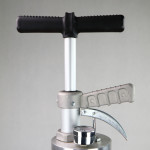 Compressed Air Plunger Quickly and Cleanly Removes Blockages from 3/4"-4" Pipes and Drains