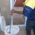 Toilet Auger with Unclogging 6-Foot Snake and Bulb Head