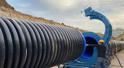 Машина для стыковой сварки HDPE 1600 мм с полностью гидравлическим приводом для гофрированных труб с двойными стенками на месте