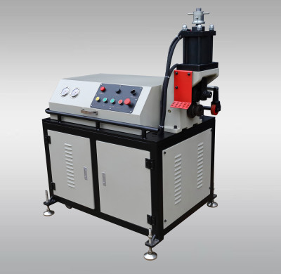 Máquina ranuradora automática para tubos de acero de 2 a 12 pulgadas con un máximo de 10 mm.
