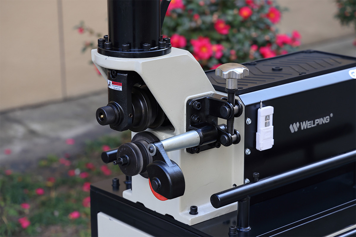 AG-8Z Automatic Hydraulic Roll Grooving Machine (Second Generation)