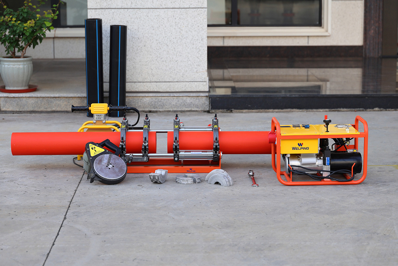 200mm HDPE pipe welding machine