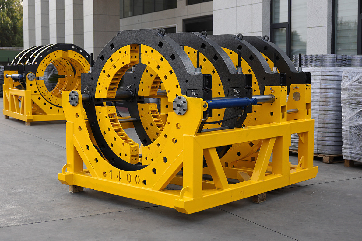 200mm pipe jointing fusion machine