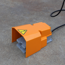 Foot Pedal: The Safety Switch in Roll Grooving Machines