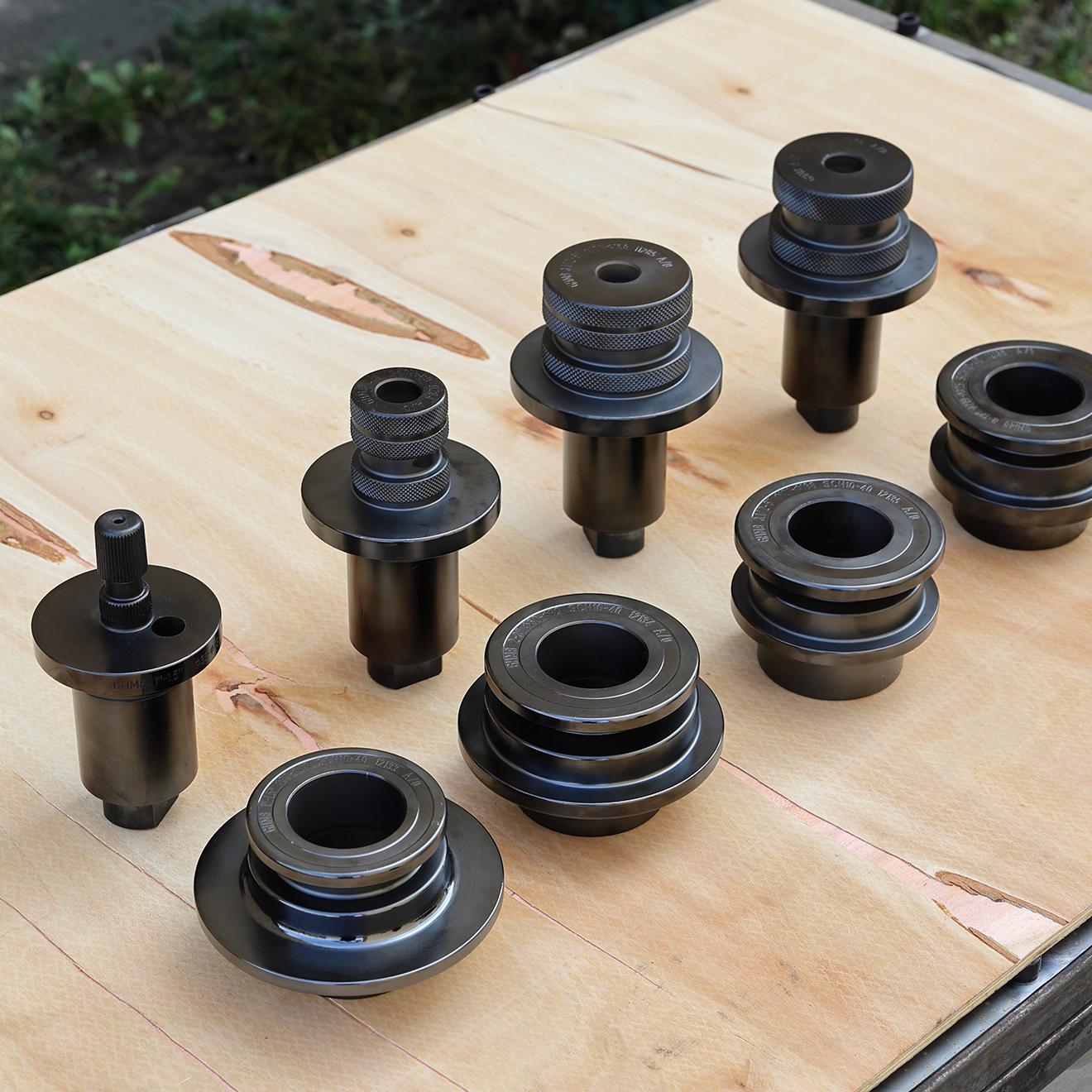 New TiAlN-Coated Roll Sets — Stronger, Cleaner, and Longer-Lasting