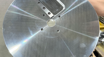 Precision in Every Detail — Manual Facer Blade Inspection Before Assembly