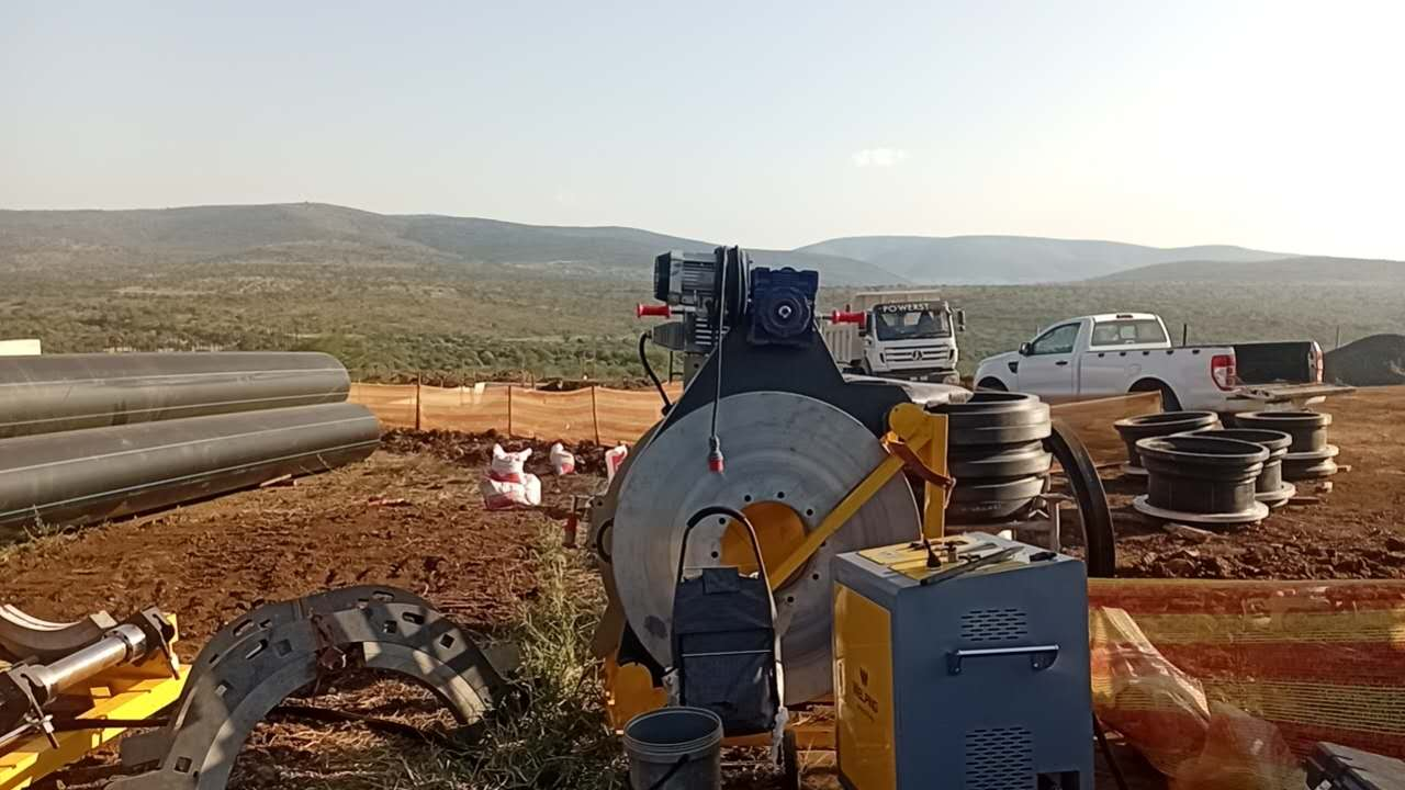 WP1200A on-site welding setup