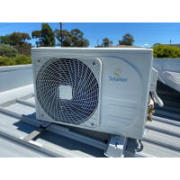 Hybrid ACDC solar air conditioner installation