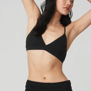 Open Back Strappy Sports Bra Criss Cross Padded Sports bra for women