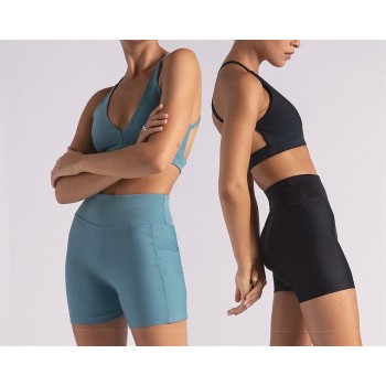 Custom basic compressive gym shorts with side pockets