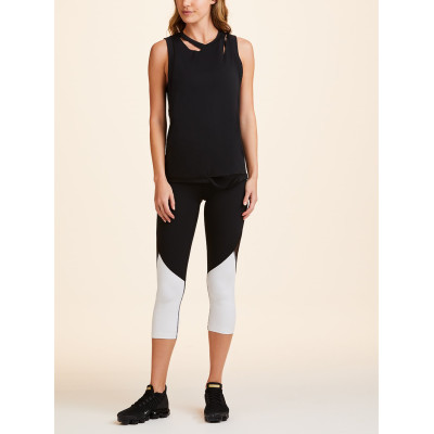 Custom women's slim fit tank top front cut out fitness yoga top