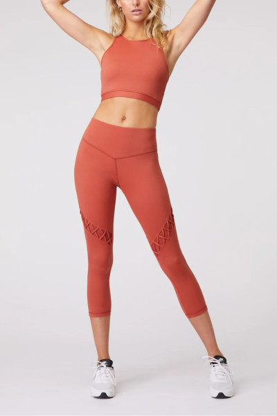 ultra high rise butt lifting 3/4 fitness tights with bandage