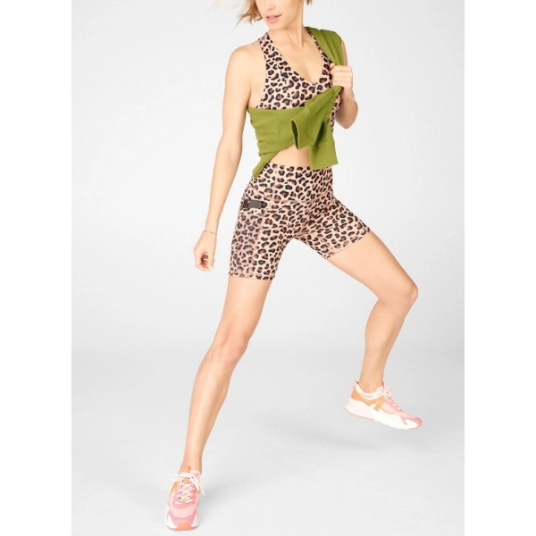 Custom leopard gym shorts with phone pockets tummy control biker shorts