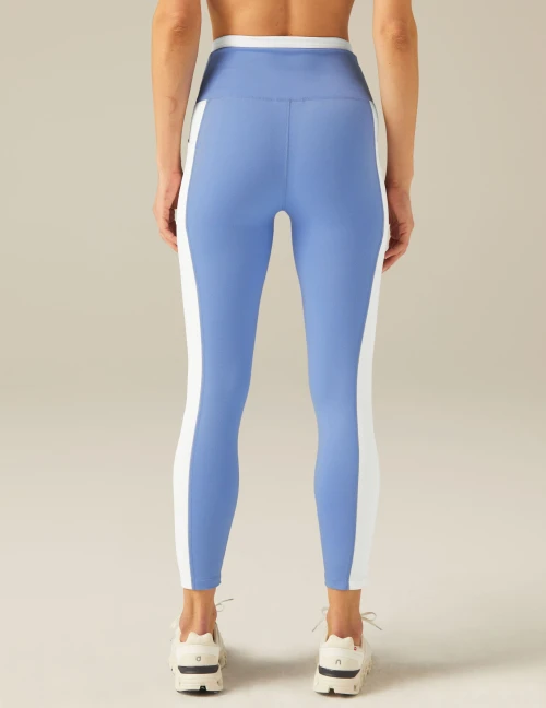 High Waisted Yoga Leggings: Where Fashion Meets Functionality with Side Pockets and Colorblock Design