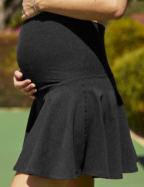 For Pregnant Women: Stylish and Comfortable Exercise Skirts