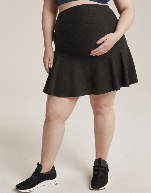 For Pregnant Women: Stylish and Comfortable Exercise Skirts