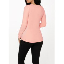 maternity long-sleeved workout top is made of soft fabric with a chest zipper designed