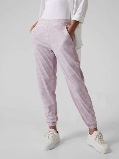 Custom relaxed sweatpants with side pockets camo patterned running joggers