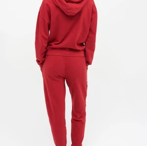 Elastic waist cotton joggers for women with side pockets athleisure style