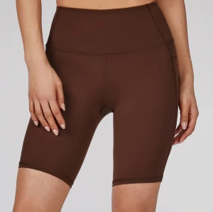 Training pocket shorts custom athleisure yoga shorts for women