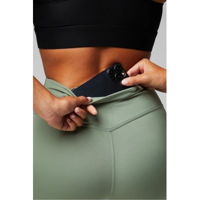 Custom high waisted no front seam yoga leggings with hidden pockets
