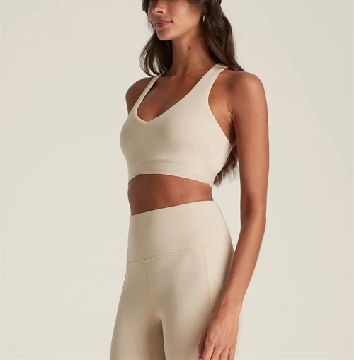 Custom v neck basic racerback sports bra 4 way stretchy breathable yoga bralette