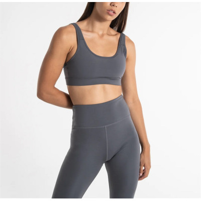 Custom medium support sports bra with adjustable straps lightweight solid yoga bra