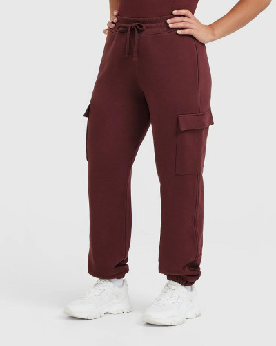 High quality women's cargo joggers with adjustable drawstring cozy athleisure style running sweatpants with mutiple pockets