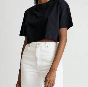 2024 New arrival hot sell cropped t shirts for women crew neck loose fit short sleeves