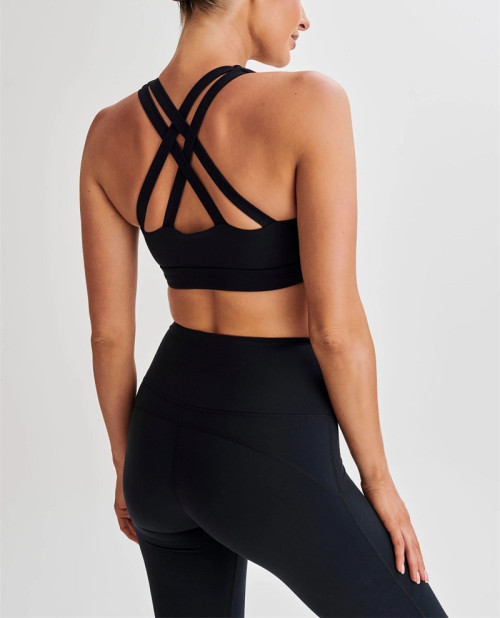 New arrival twist crop top with built in bra padded front cutout sports bra