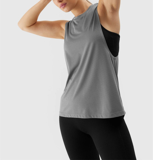 Quick dry loose fit sleeveless training tops for women lightweight stretchy running tanks