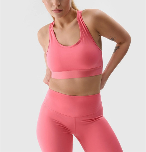 New arrival scoop neck sports bra with mesh back light support padded yoga bralette