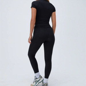 Short Sleeve Zip Up Top Slim Fit Compressive Gym Top Full Length Zipper Yoga Jackets