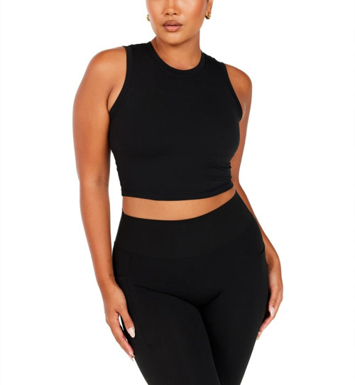 Women's high neck full coverage crop top built in bra athletic fit tank tops