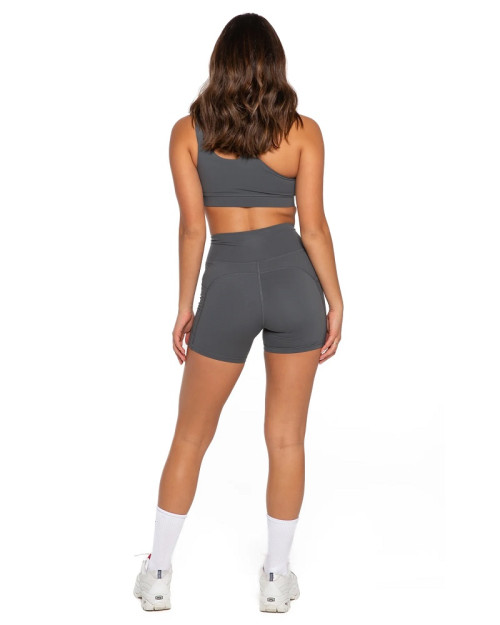 Tummy control compressive yoga shorts with side pockets