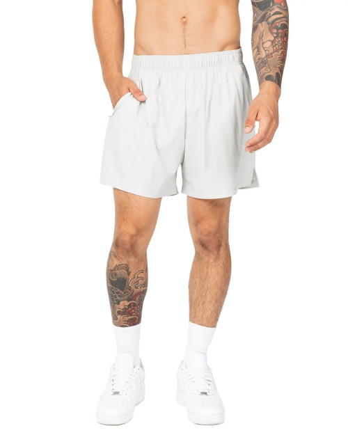 Elastic waist woven shorts with side pockets loose fit athetic men shorts