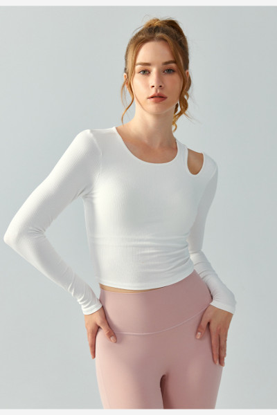 Long sleeve scoop neck cut out athleisure crop tees with padding