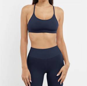 Scoop neck strappy back sports bra with removable padding women's supportive yoga bralette