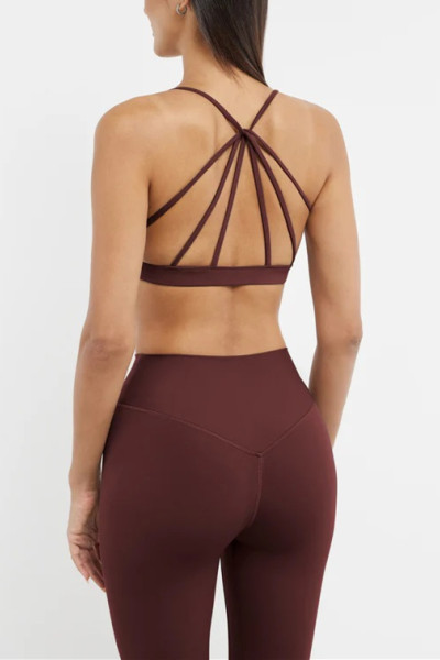 Scoop neck strappy back sports bra with removable padding women's supportive yoga bralette