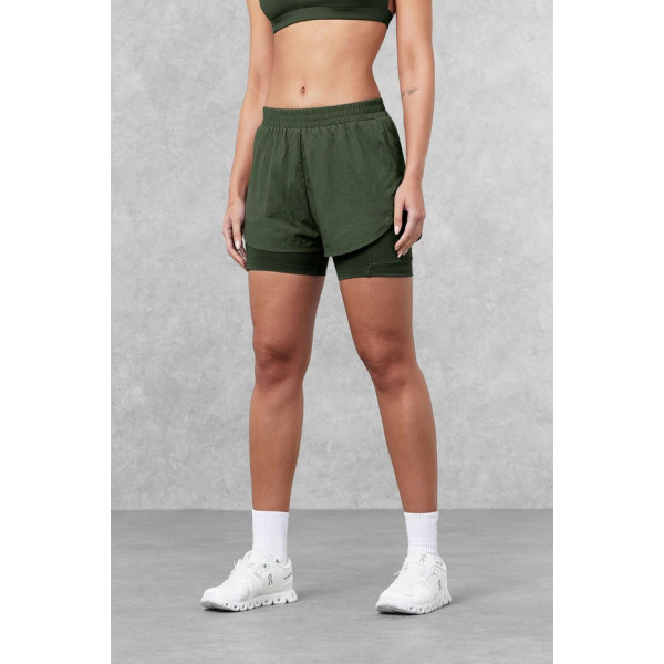 women's 2 in 1 running shorts with side pockets mid waist gym shorts for ladies