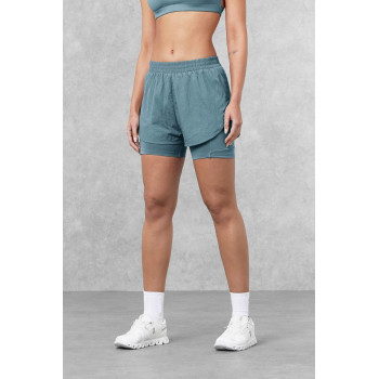 women's 2 in 1 running shorts with side pockets mid waist gym shorts for ladies