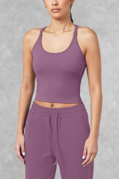 Scoop neck criss cross strapy sports tank with removable padding cropped tank top