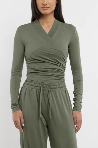 Women's long sleeve wrapped top v neck full coverage sports tee