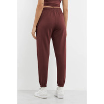 Women's athleisure style cozy fit joggers oversized running sweatpants with drawstring