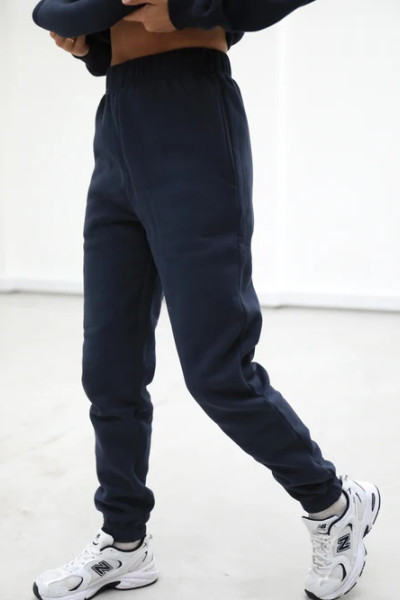 Elastic waist oversized cotton joggers with side pockets