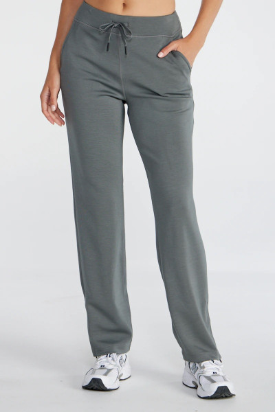Adjustable waist wide leg jogger pants with side pockets