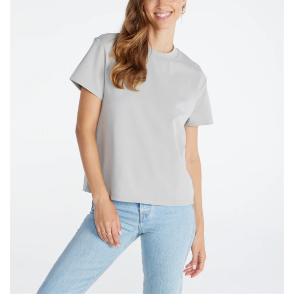 Women's relaxed fit crew neck short sleeve tees basic style sports t shirts