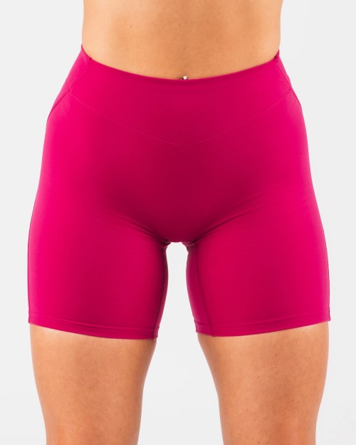 Women's high waisted no front seam yoga shorts with hiden scrunch seam